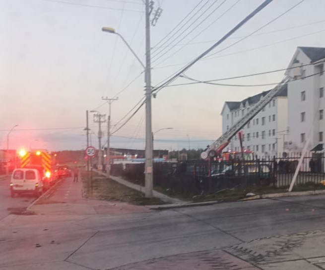 MUNICIPIO LLEVO AYUDA A VECINOS AFECTADOS POR FALTA DE GAS Y BOMBEROS ...